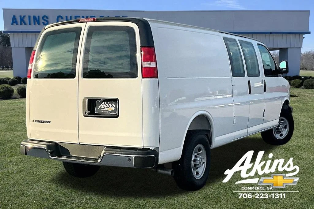 2025 Chevrolet Express Cargo Work Van - Photo 21
