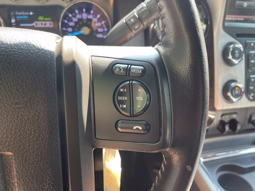 Used 2016 Silver Ford Platinum image 19