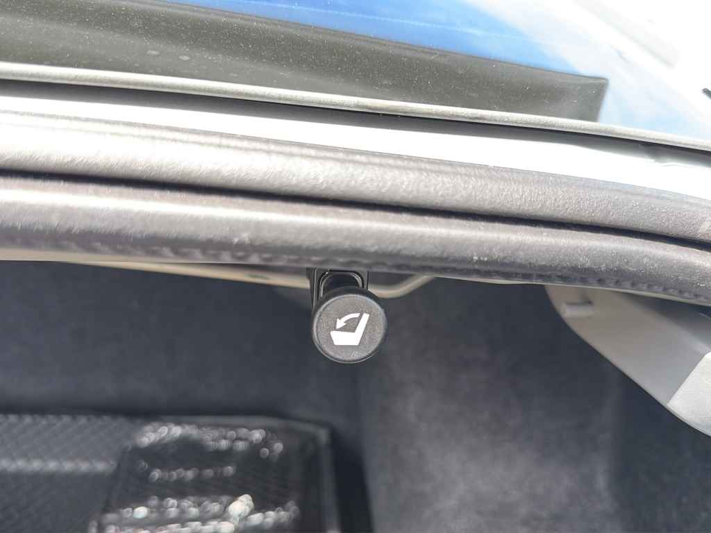 Used 2023 Pearl Nissan 2.5 SR image 23
