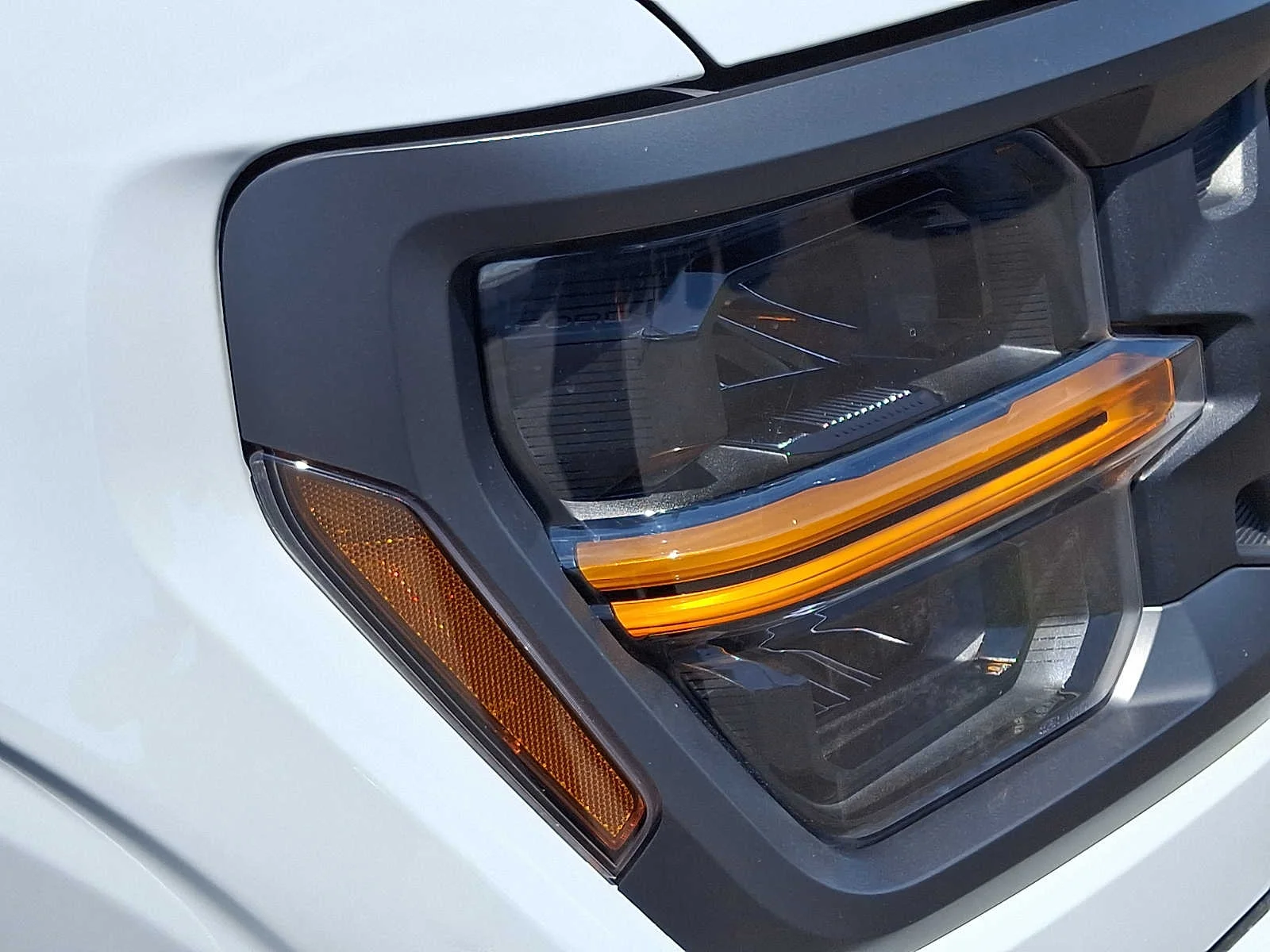 Used 2026 Avalanche Ford Tremor image 9