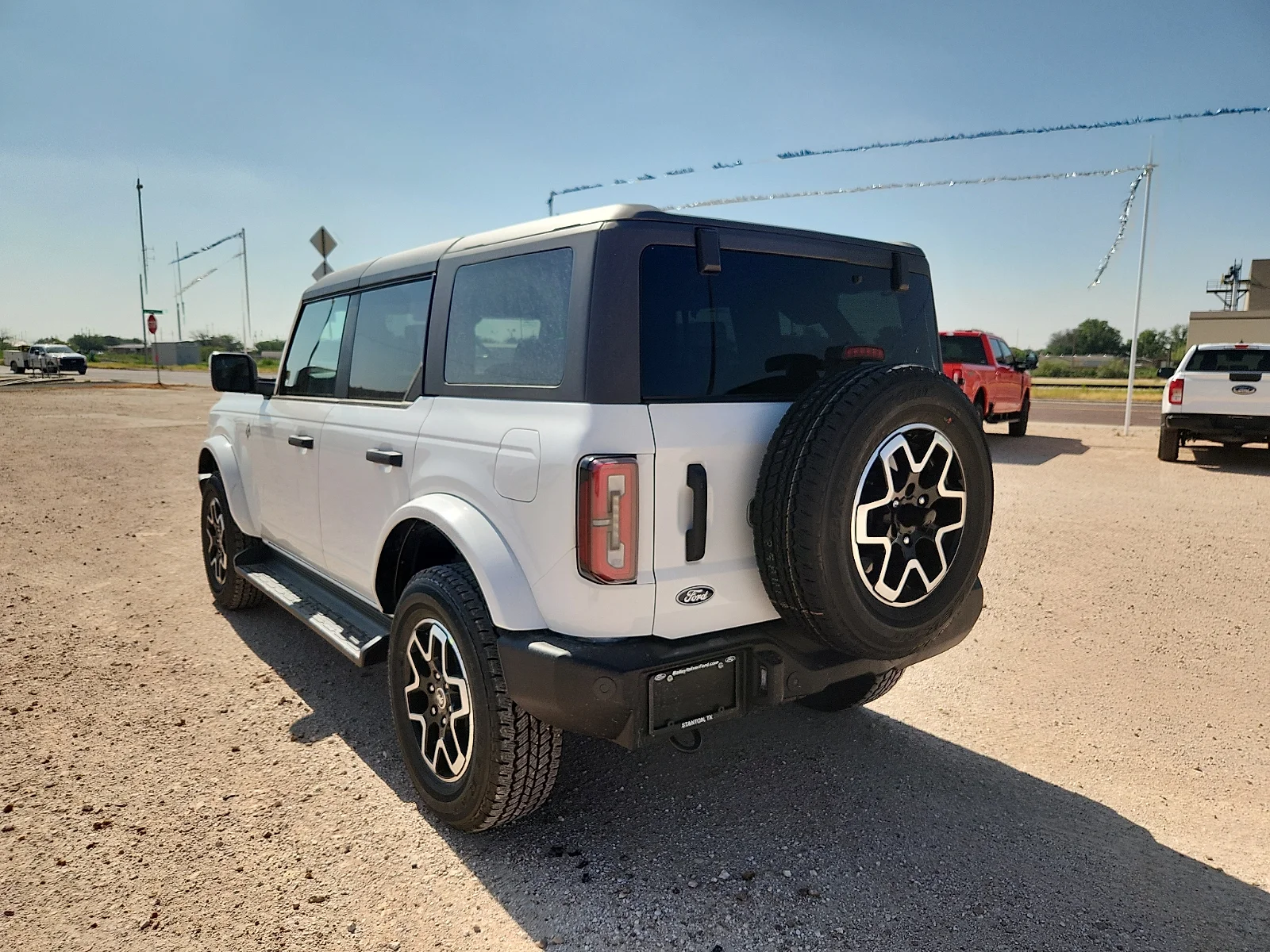 New 2026 Oxford White Ford Outer Banks® image 5
