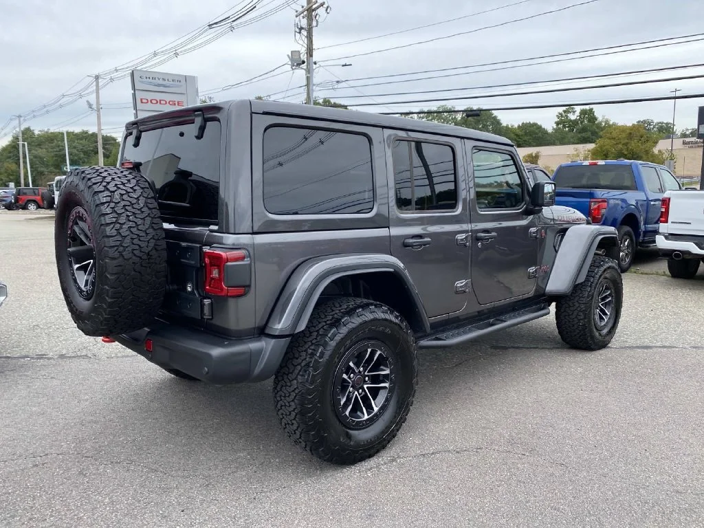 Certified Used 2026 Gray Jeep Rubicon X image 3