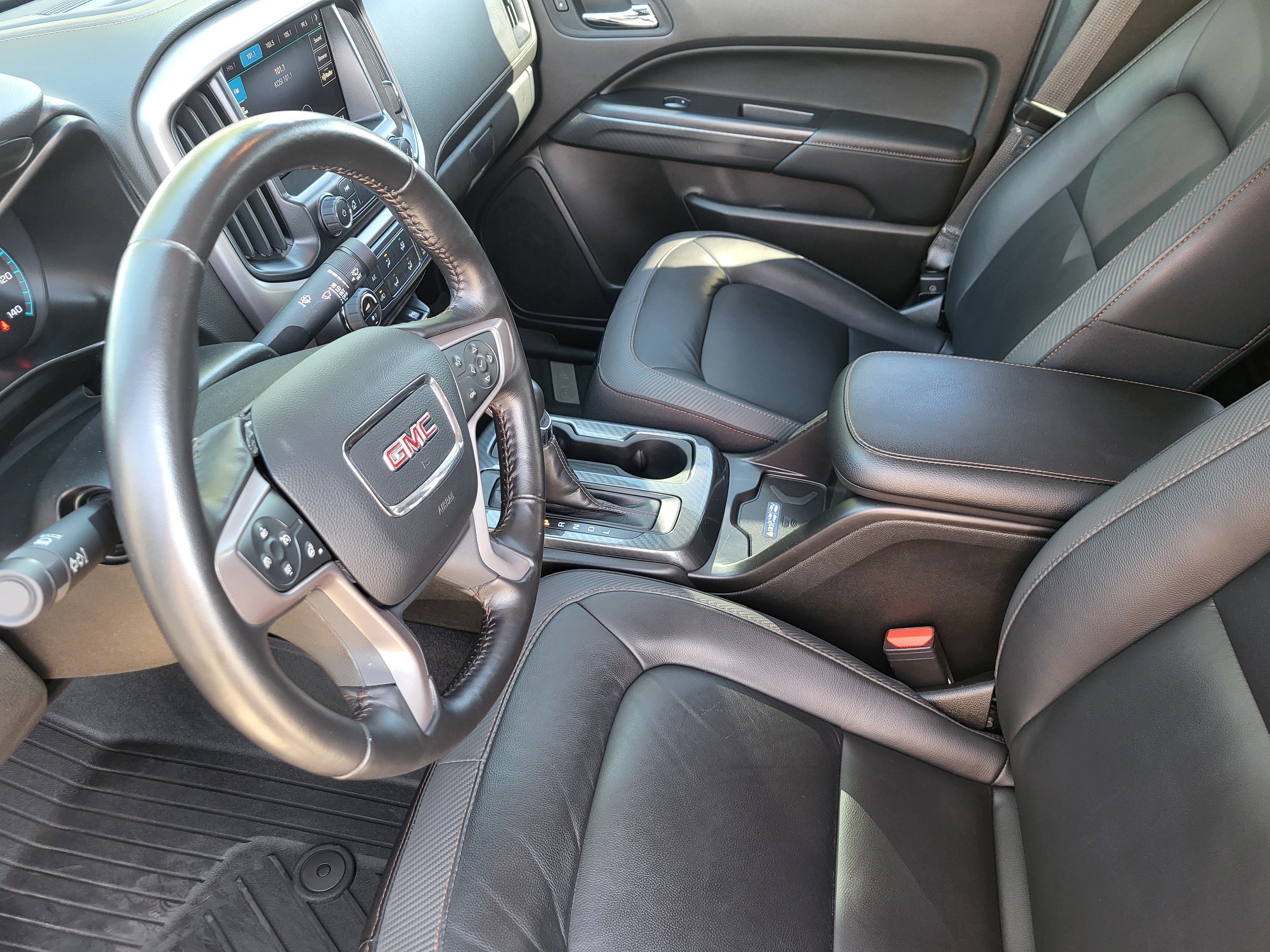 2022 GMC Canyon AT4 - Photo 12