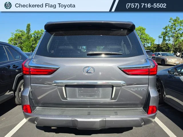 Used 2018 Nebula Gray Pearl Lexus 570 image 5
