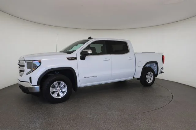 Used 2023 White GMC SLE image 6