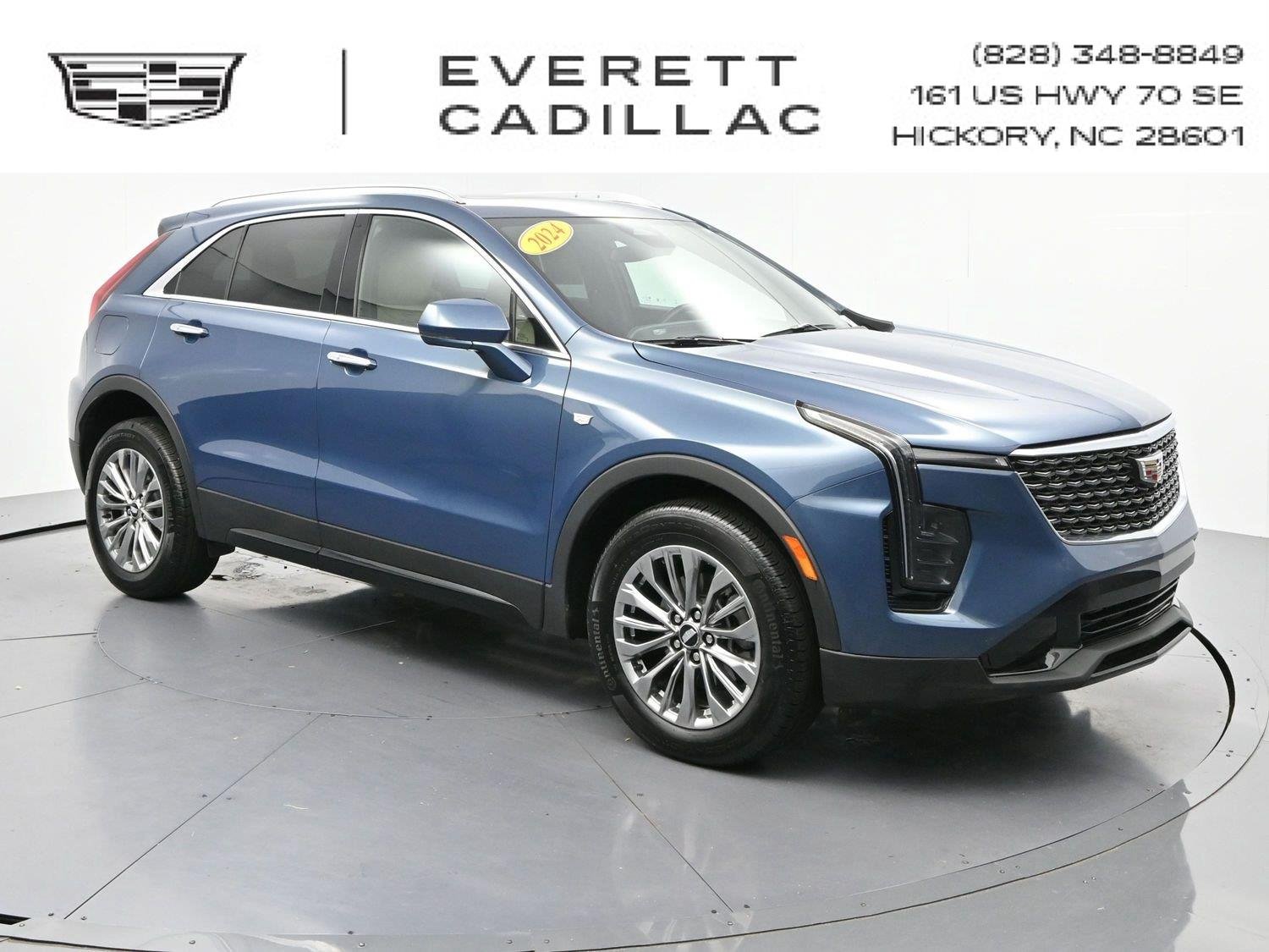 Deep Sea Metallic 2024 Cadillac XT4 SUV / Crossover Front-Wheel Drive