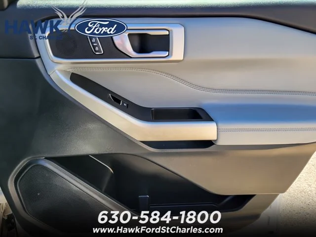 Certified Used 2023 White Metallic Ford XLT image 52