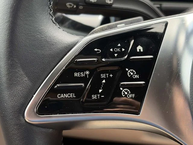 Used 2025  Mercedes-Benz GLA 250 image 24