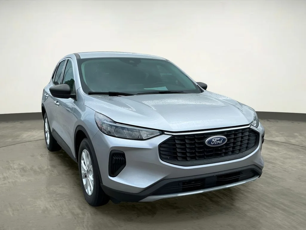 Used 2024 Silver Ford Active image 9
