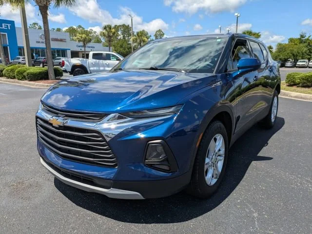 Used 2022 Blue Glow Metallic Chevrolet 2LT image 8