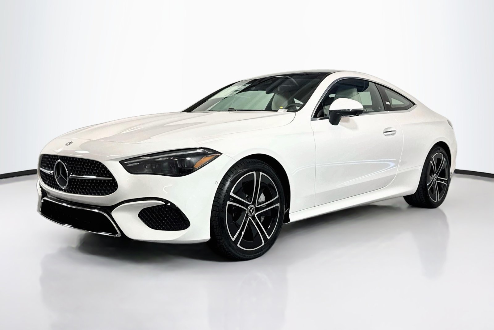 New 2027 Polar White Mercedes-Benz CLE 300 image 1