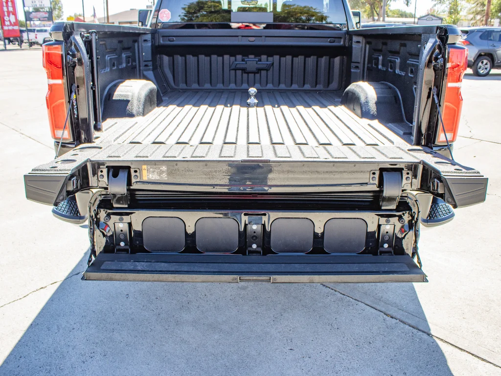Used 2024 BLACK Chevrolet LTZ image 14