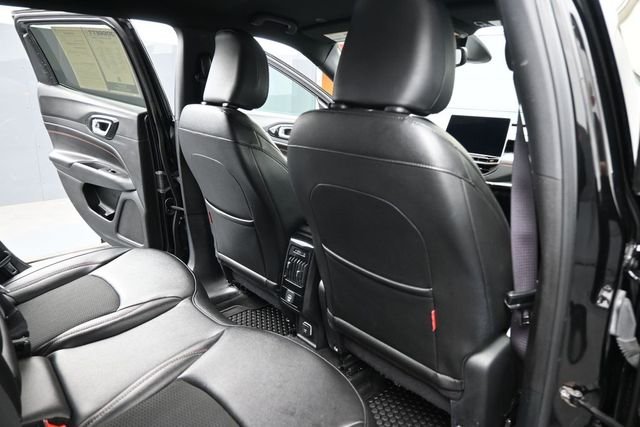Used 2024 Black Jeep Trailhawk image 25