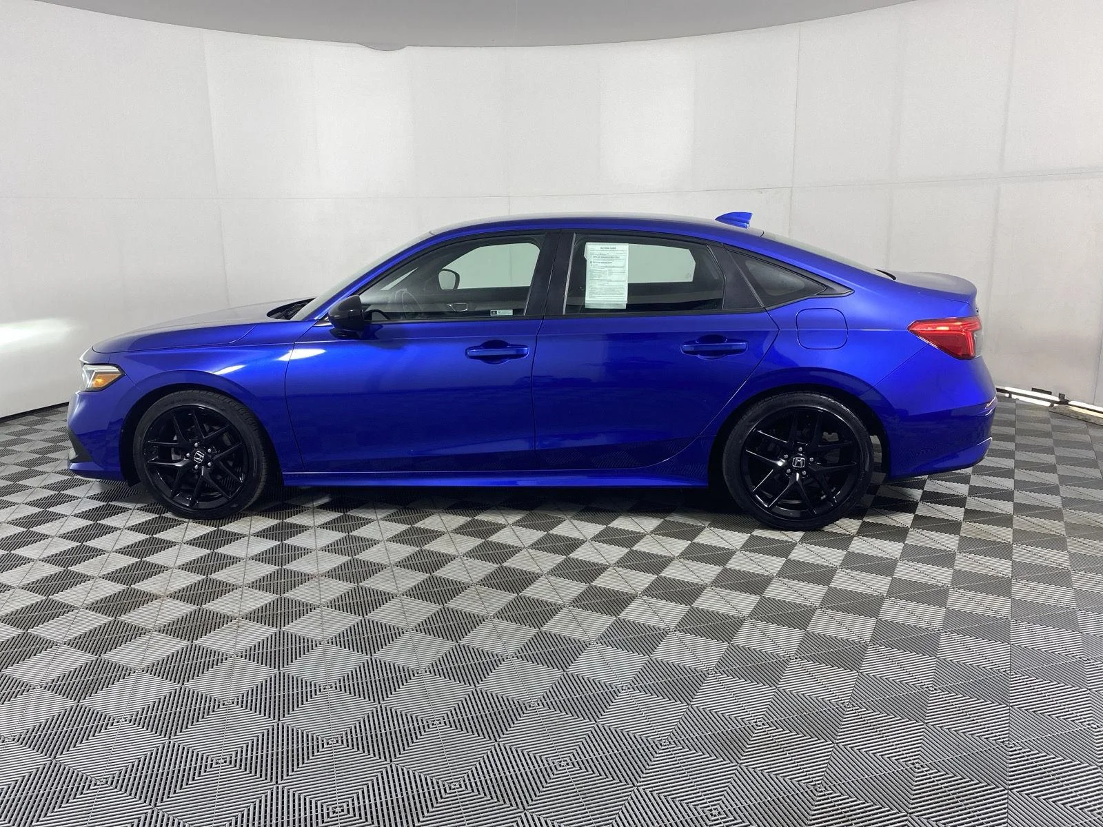 Used 2024 Aegean Blue Metallic Honda Sport image 4