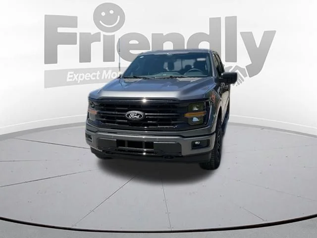New 2026 Carbonized Gray Metallic Ford XLT image 18