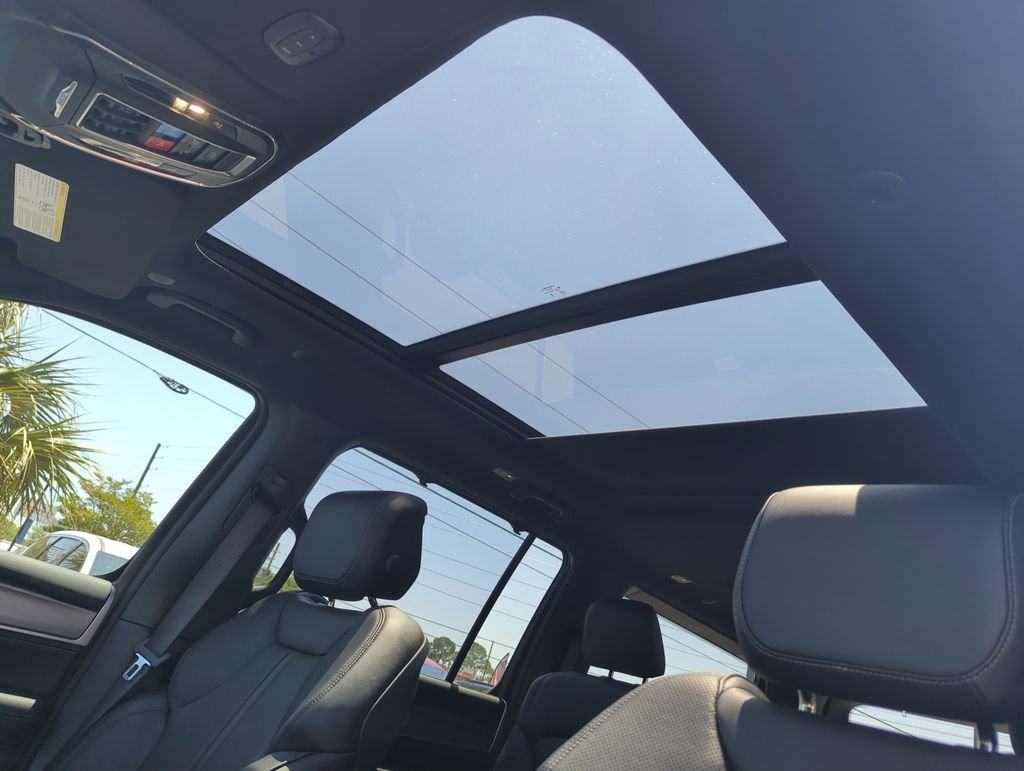 New 2026 High Gloss Black Exterior Paint Jeep Limited Reserve image 28