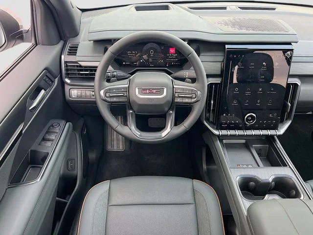 2026 GMC Acadia AT4 - Photo 16