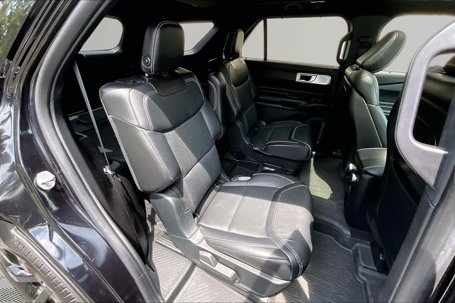 Used 2020 Agate Black Metallic Ford ST image 38