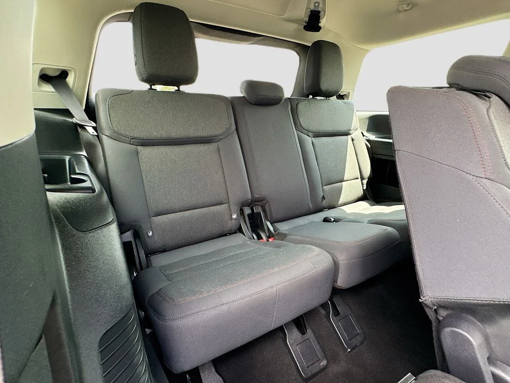 Certified Used 2025 White Ford Active image 29