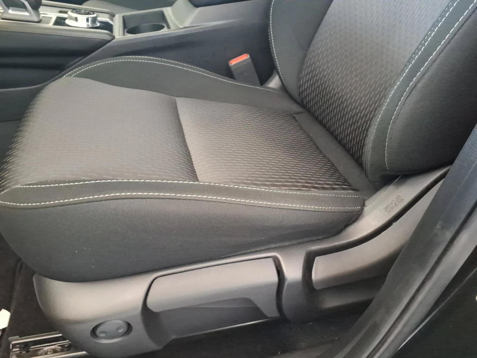 2022 Mitsubishi Outlander ES - Photo 19