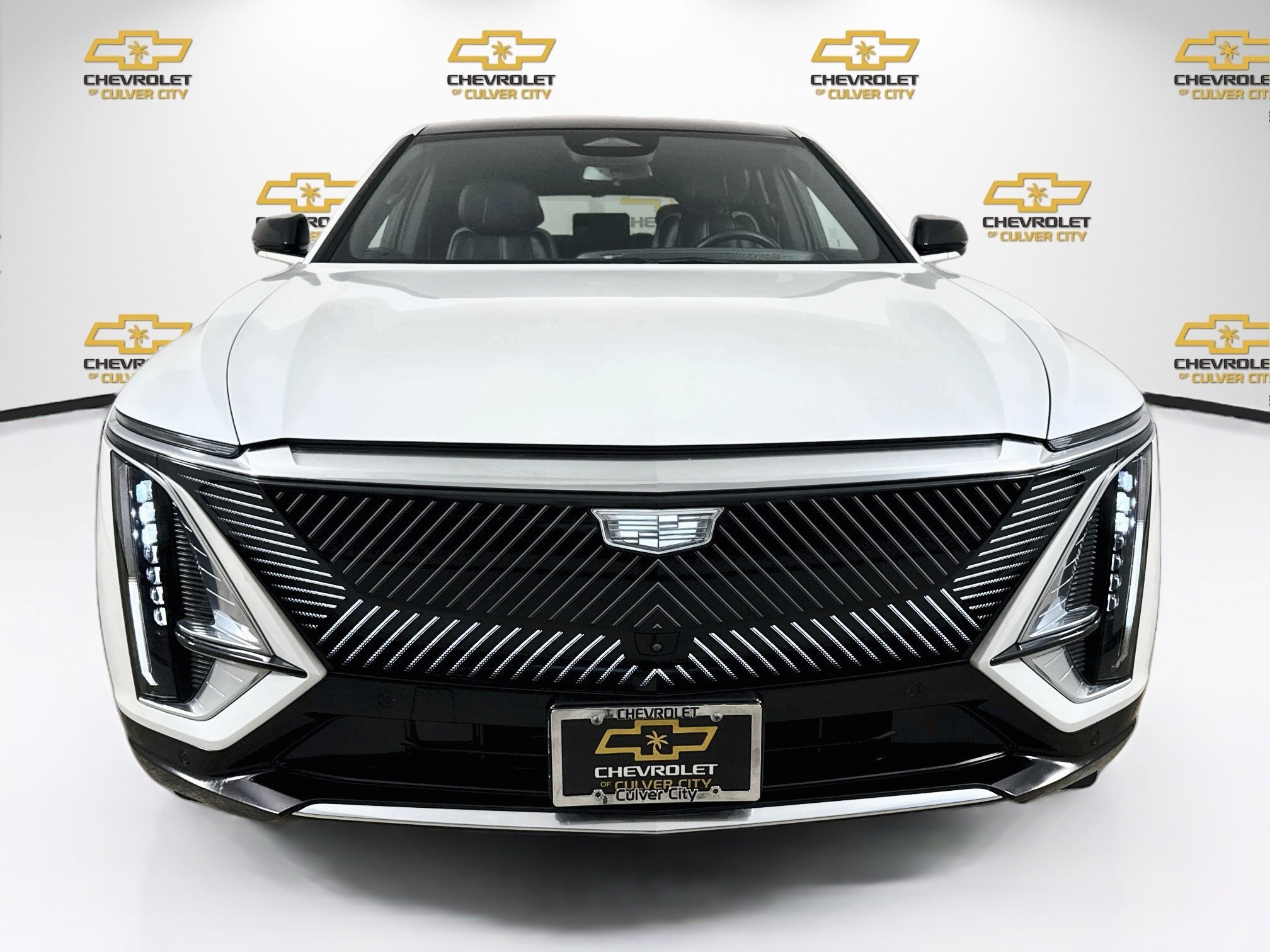 Used 2024 Cadillac LYRIQ Tech with VIN 1GYKPMRK2RZ104878 for sale in Culver City, CA