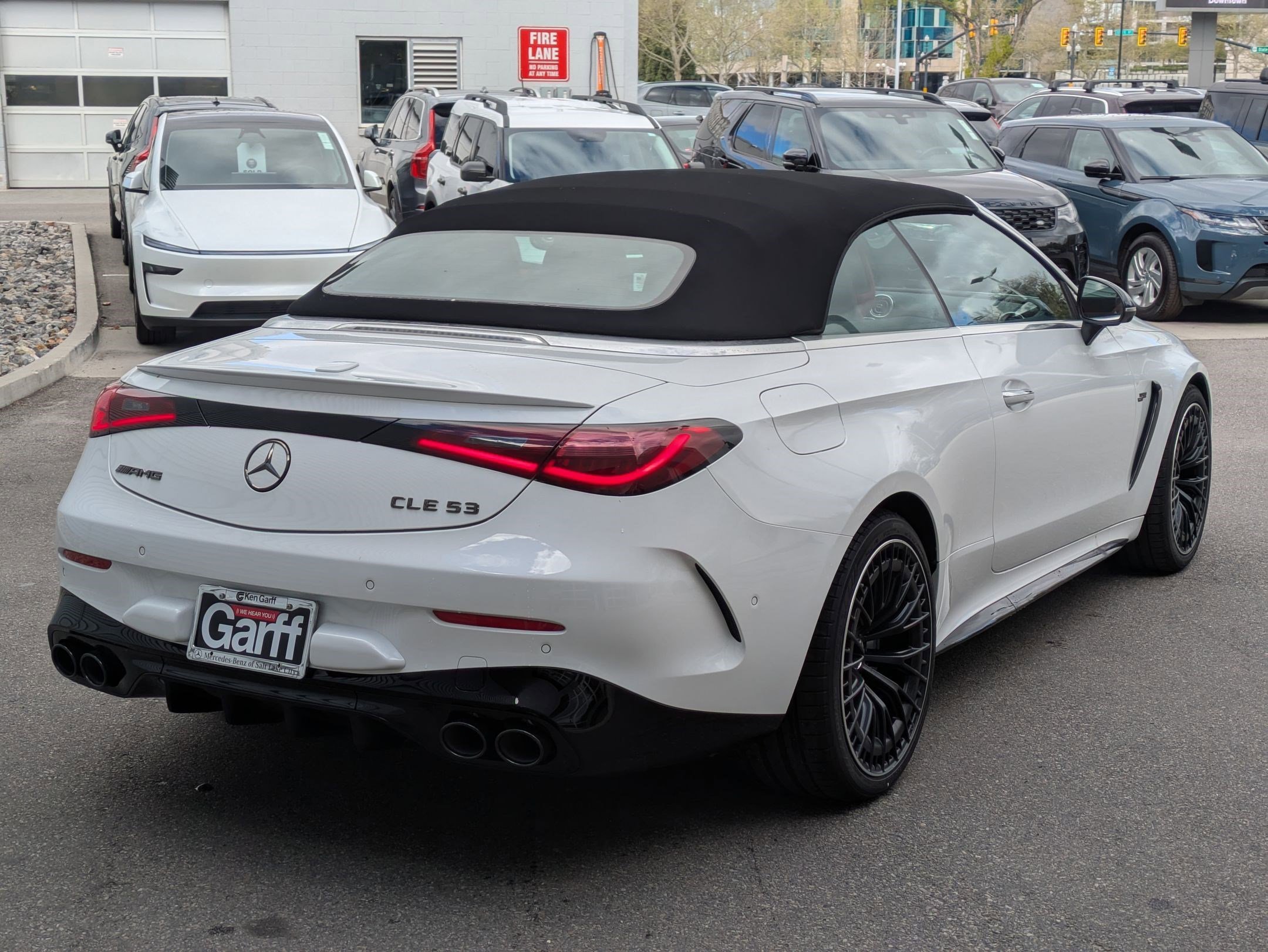 New 2026 MANUFAKTUR Moonlight White Metallic Mercedes-Benz AMG® CLE 53 image 3