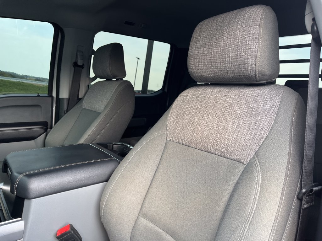 Used 2025 White Ford XL image 13