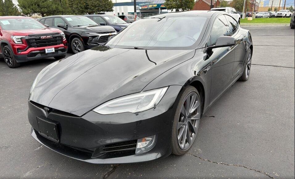 2021 Tesla Model S Performance