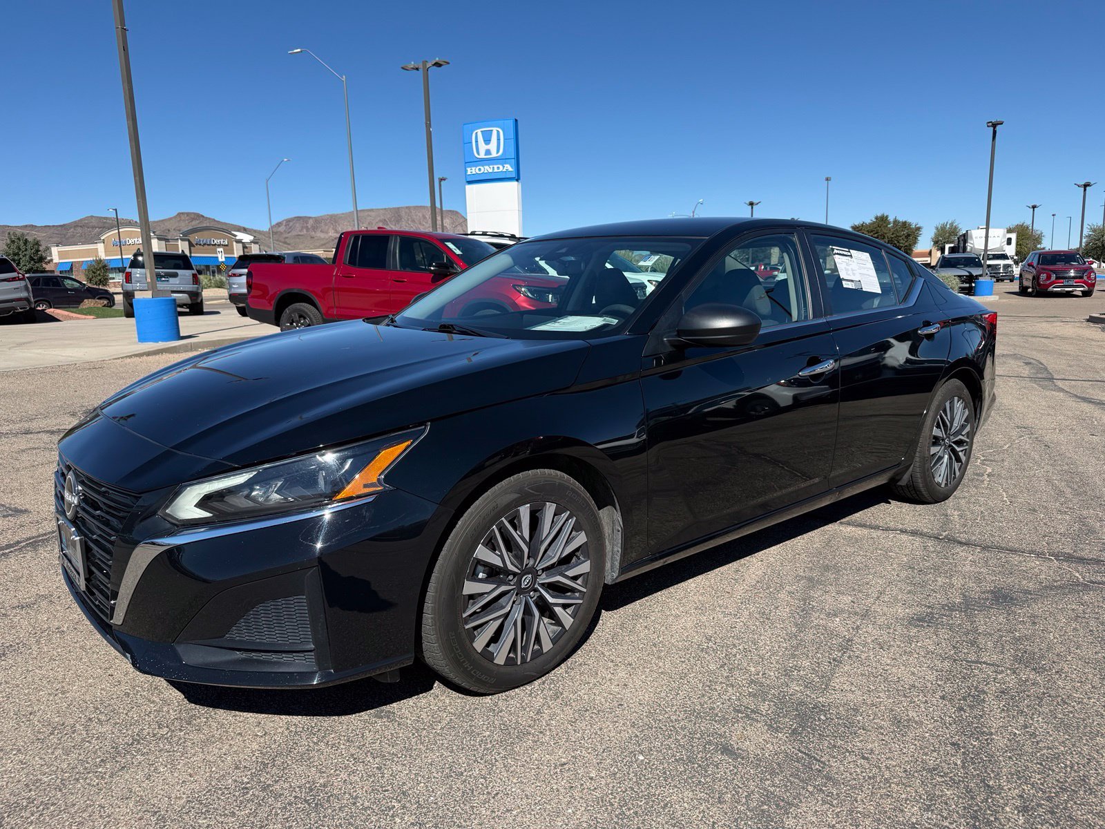 2025 Nissan Altima