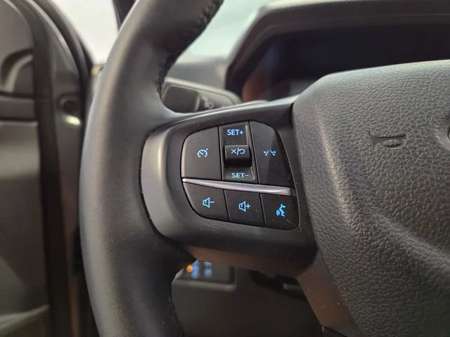 Used 2025 Gray Ford XLT image 25