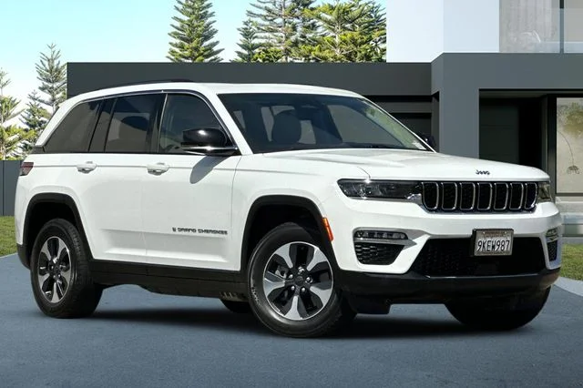 Used 2024 White Jeep 4xe image 2