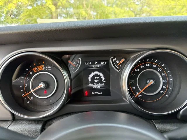 Used 2021 Red Jeep Unlimited Sport S image 15