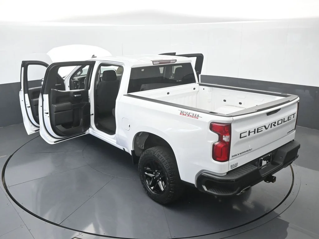Used 2021 Summit White Chevrolet Custom Trail Boss image 69