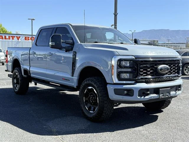 2025 Ford F-250 Lariat 4x4 Crew Cab 6-3/4' Box's photo