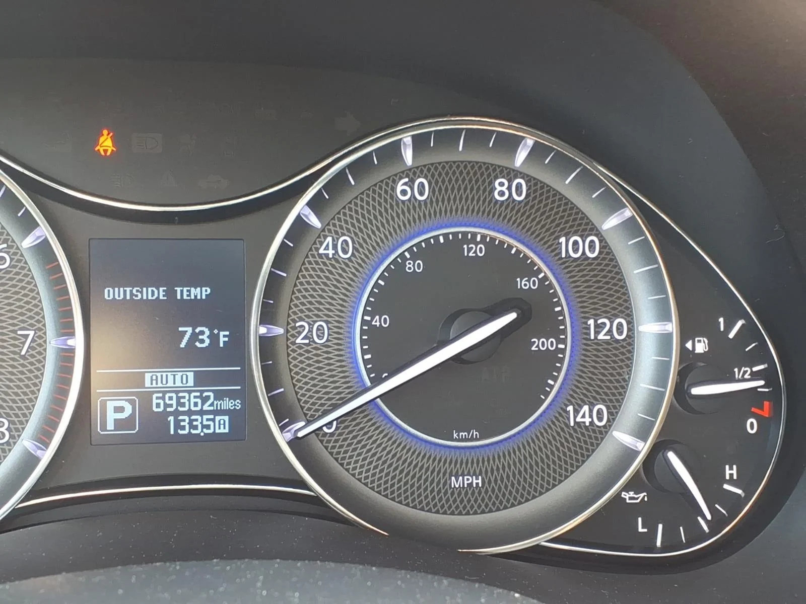 Used 2019 Black INFINITI LUXE image 14