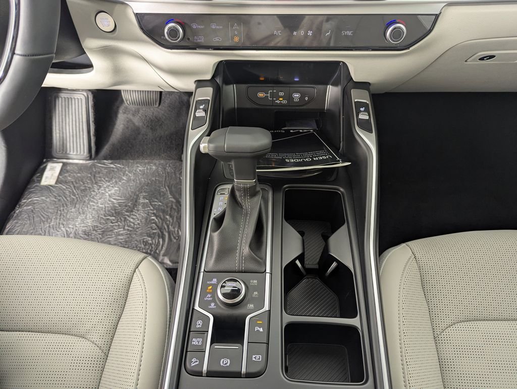 New 2026 Glacial White Pearl Kia EX image 27