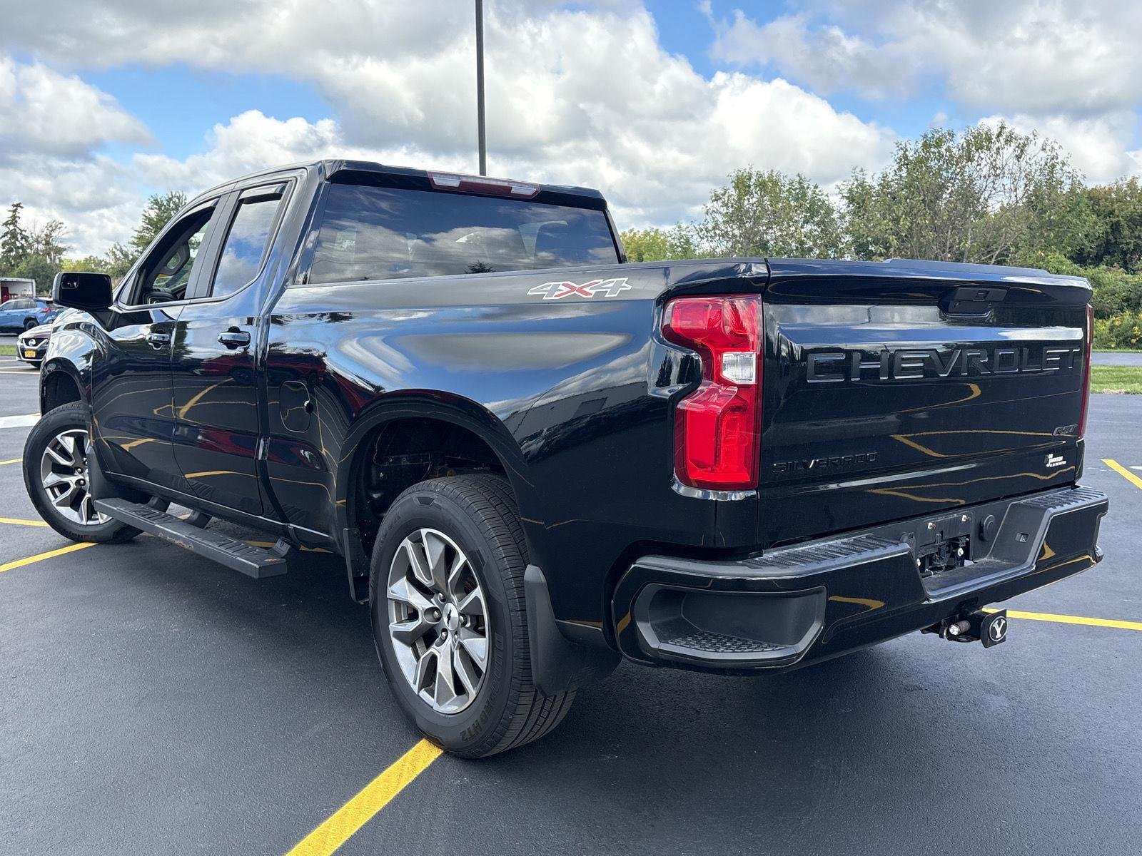 Used 2020 Black Chevrolet RST image 9