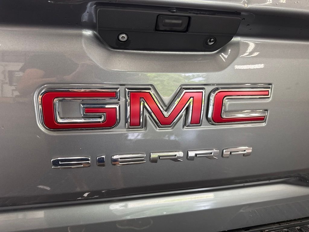Used 2019 Gray GMC SLE image 16