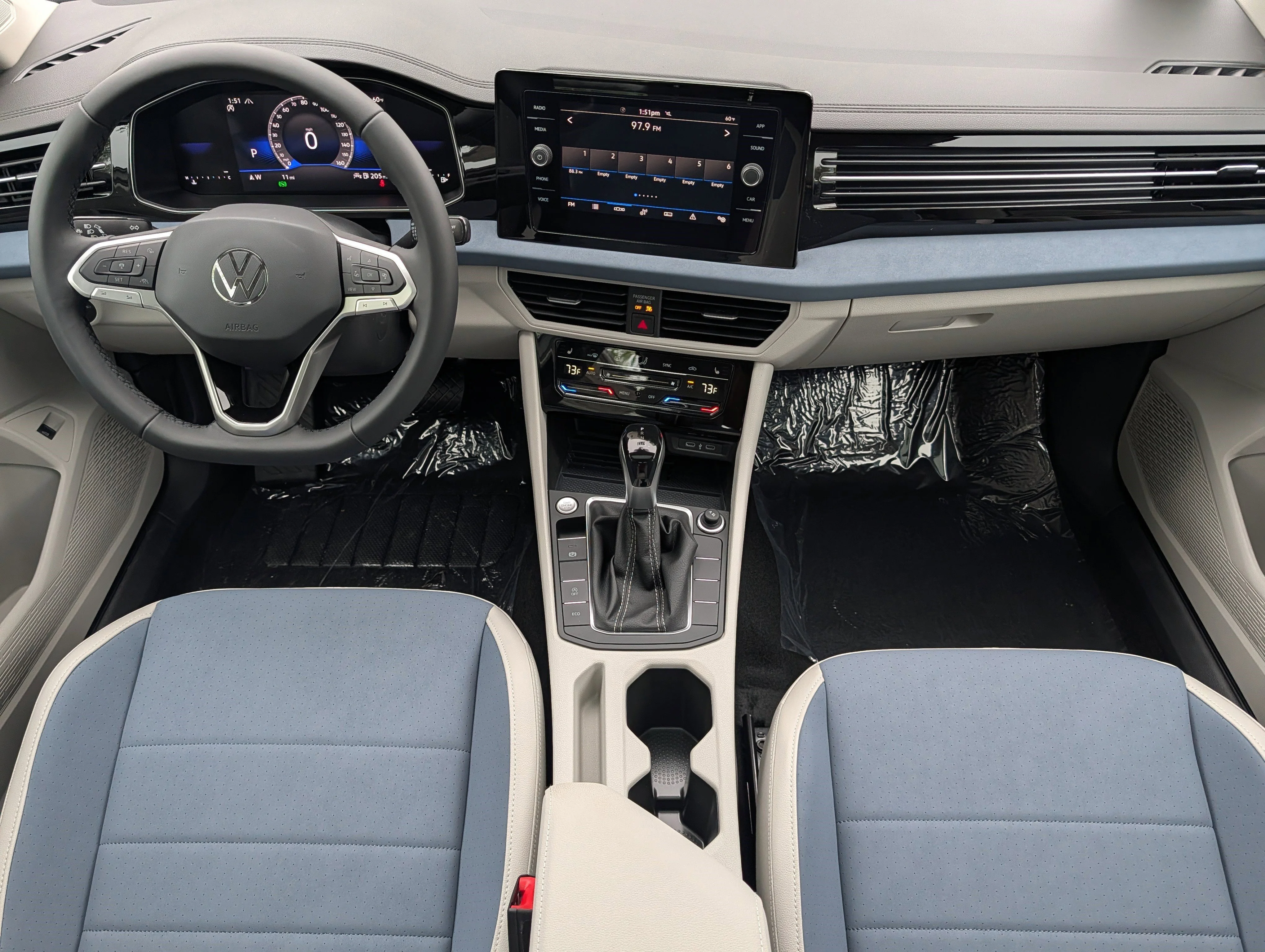 New 2026 Opal White Pearl Volkswagen SE image 8