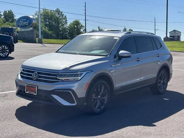 Used 2022 Pyrite Silver Metallic Volkswagen  image 7