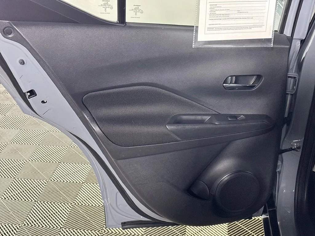 Used 2023 Gray Nissan SV image 18