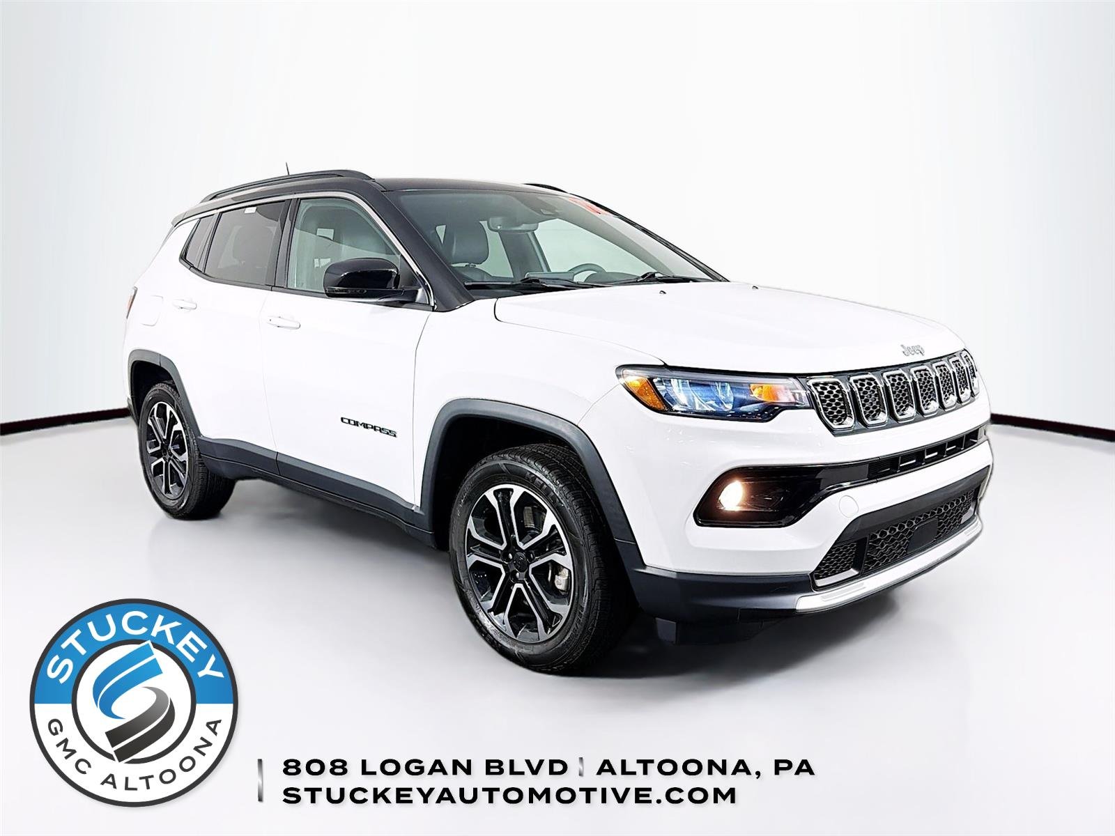 2023 Jeep Compass Limited 4X4's photo