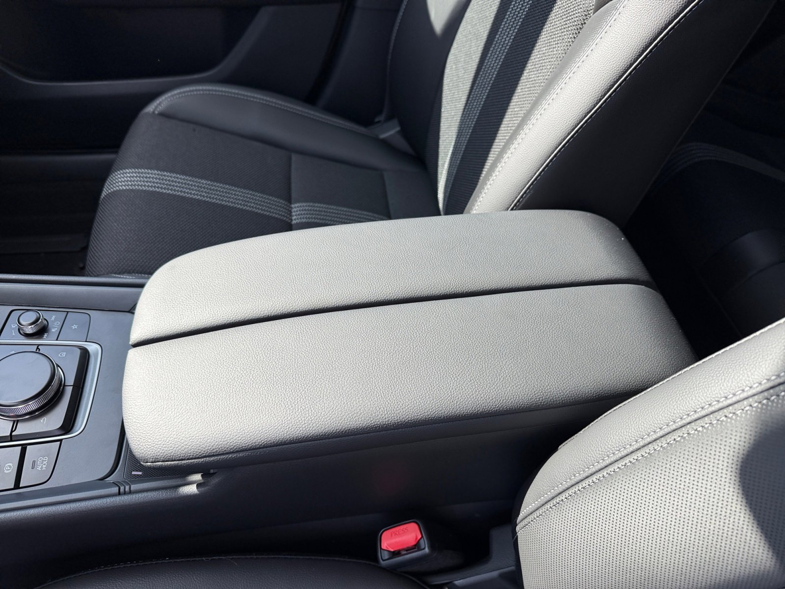 2026 Mazda CX-50 Meridian Edition - Photo 14