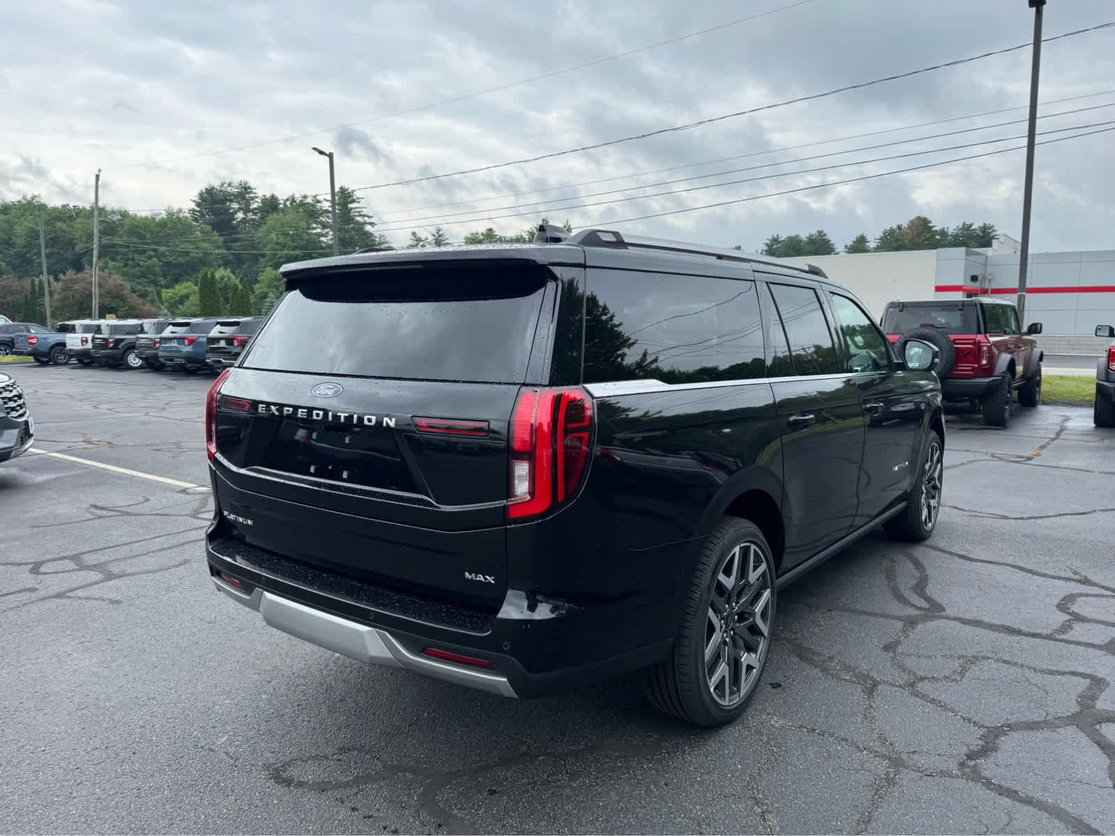 New 2026 Agate Black Metallic Ford Platinum image 6