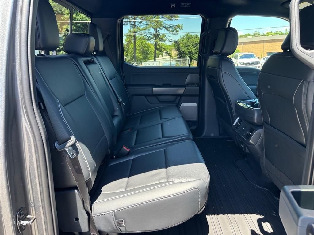 New 2026 Carbonized Gray Metallic Ford Lariat® image 13