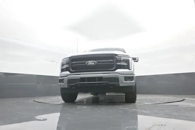 New 2026 Iconic Silver Metallic Ford Lariat® image 29