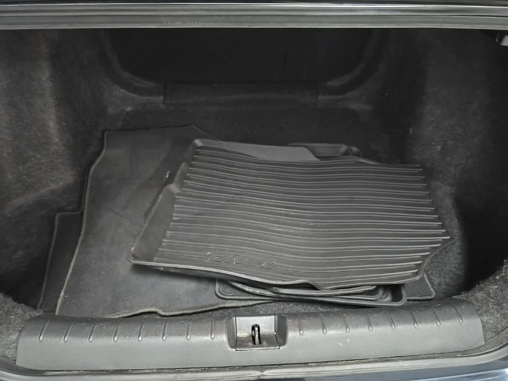 Used 2016  Honda EX-T image 12