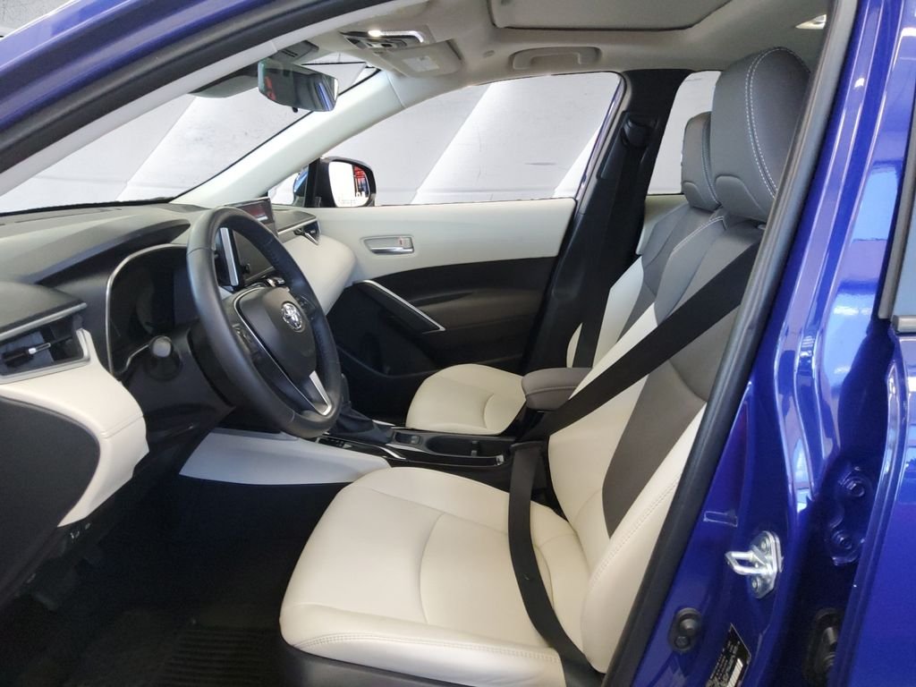 Used 2024 Blue Toyota XLE image 7
