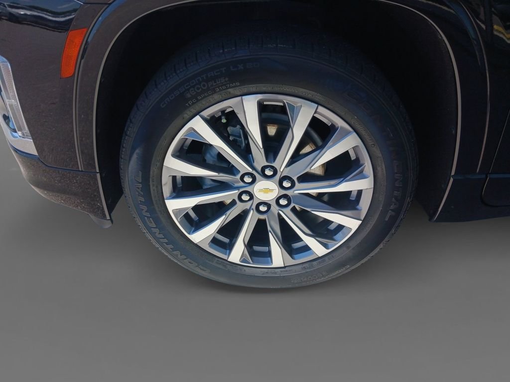 Used 2022 Black Chevrolet Premier image 14