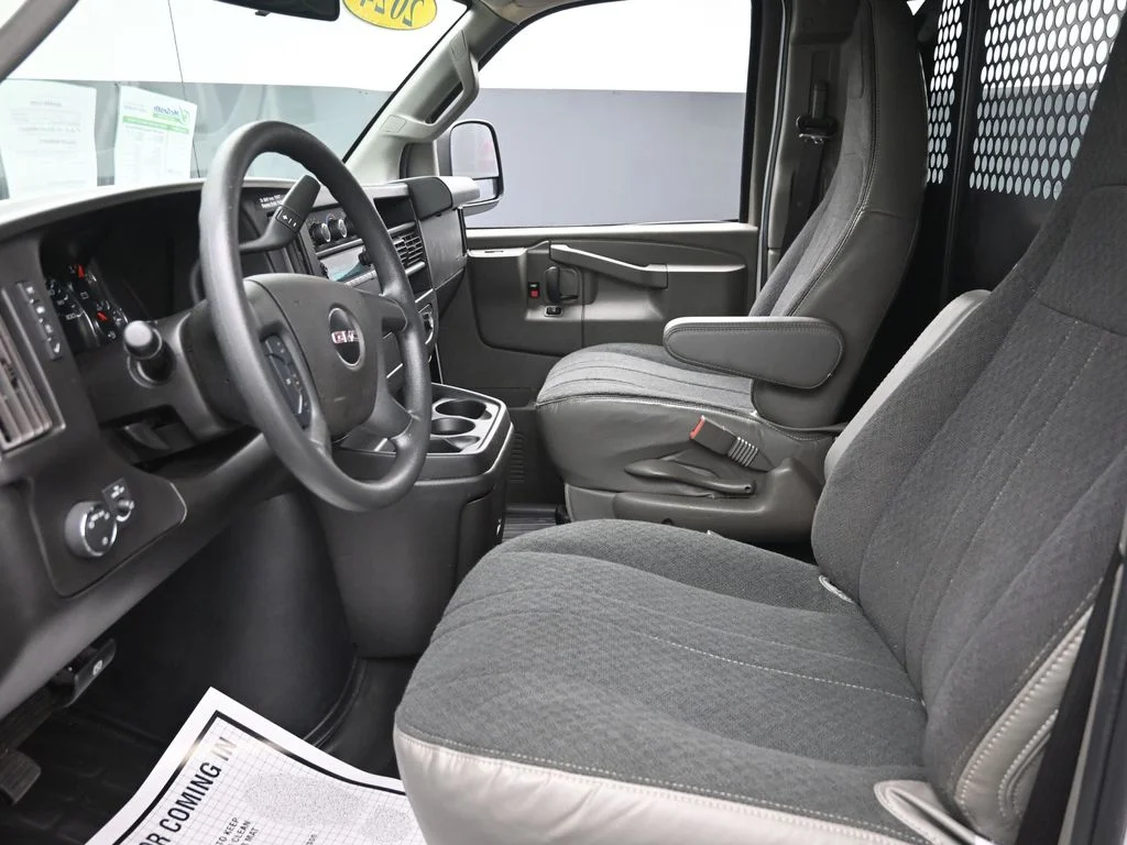 Used 2024 White GMC Work Van image 12